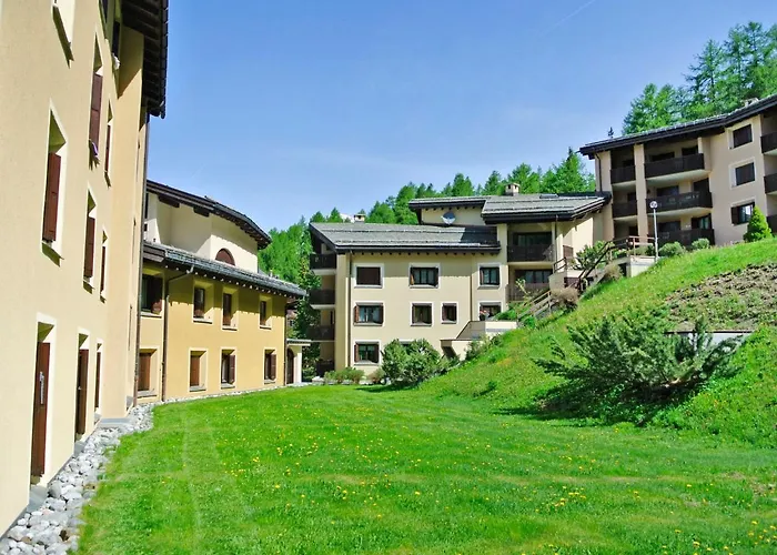 公寓 Residenza Chesa Margun 33-5 By Interhome